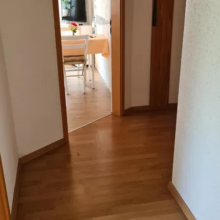 Mit Terrasse - With Terrace *