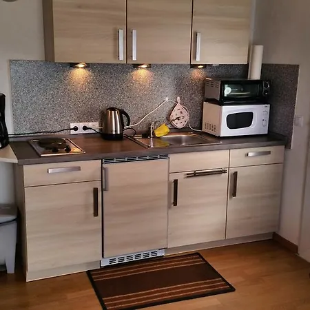 Mit Terrasse - With Terrace Apartman Rockeskyll