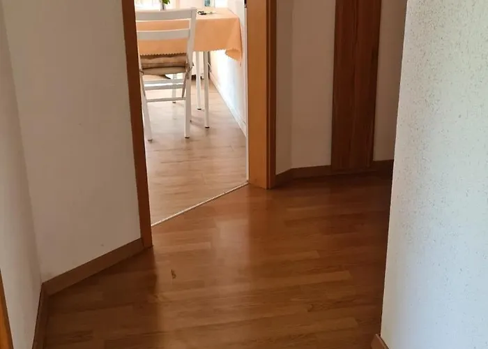 Mit Terrasse - With Terrace *