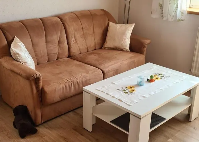 Mit Terrasse - With Terrace